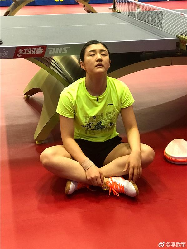 巴西选手努力进取，勇夺第一