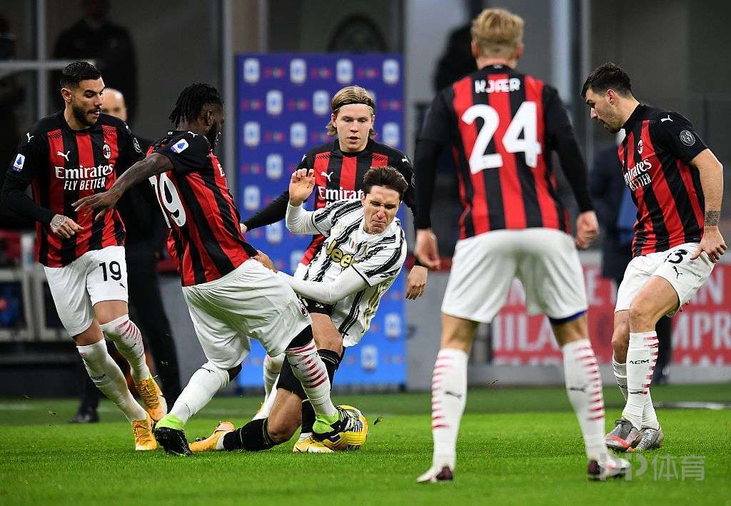 包含巴塞罗那逆转战胜对手，实现连胜登顶积分榜的词条