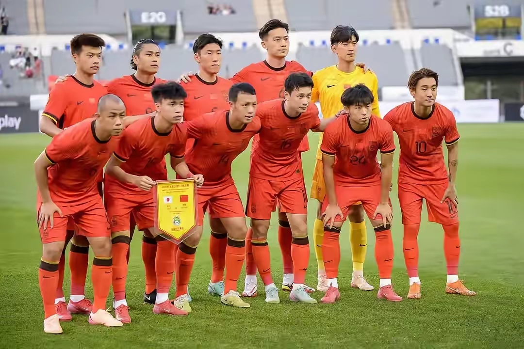 东亚球队战胜对手，晋级下一轮