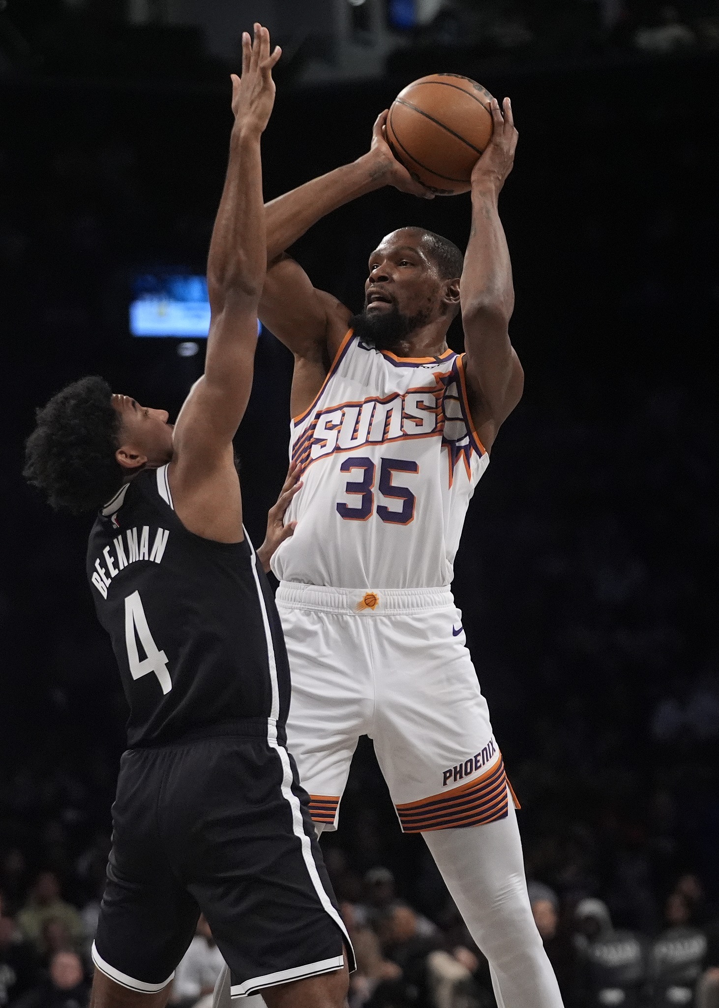 太阳客场不敌篮网，奥拉迪波砍下全场最高分的简单介绍